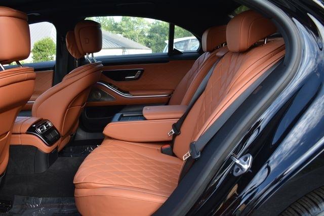 Mercedes-Benz S-Class S 580 4MATIC Sedan 2023