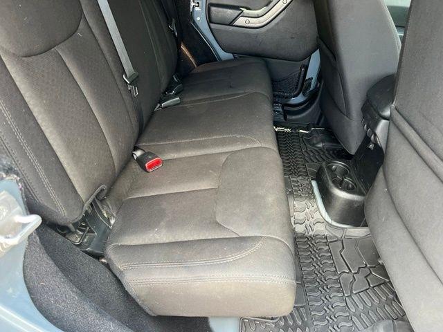 Jeep Wrangler Unlimited 4WD 4dr Sport 2014