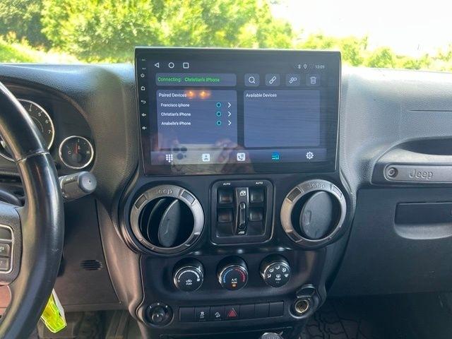 Jeep Wrangler Unlimited 4WD 4dr Sport 2014
