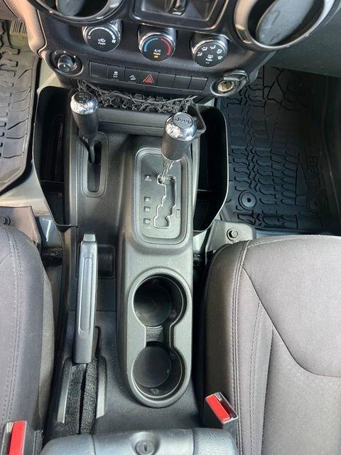 Jeep Wrangler Unlimited 4WD 4dr Sport 2014