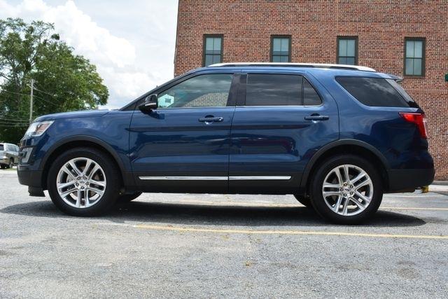Ford Explorer XLT 4WD 2017