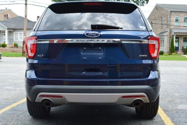 Ford Explorer XLT 4WD 2017