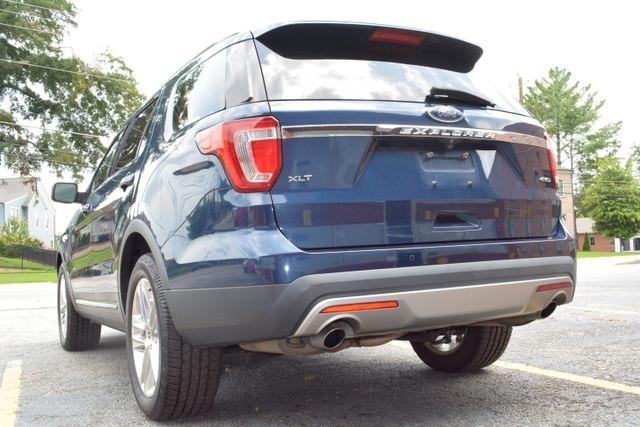 Ford Explorer XLT 4WD 2017