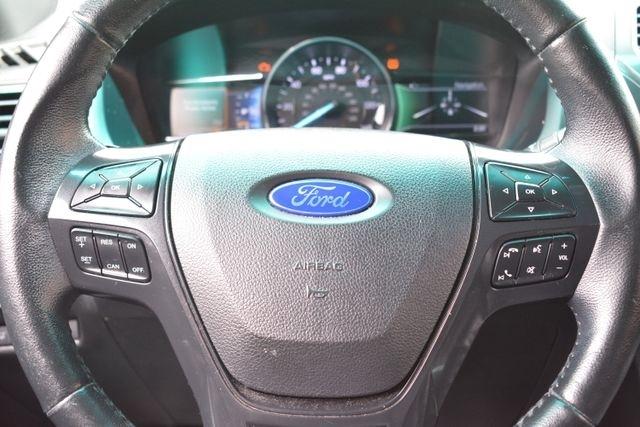 Ford Explorer XLT 4WD 2017