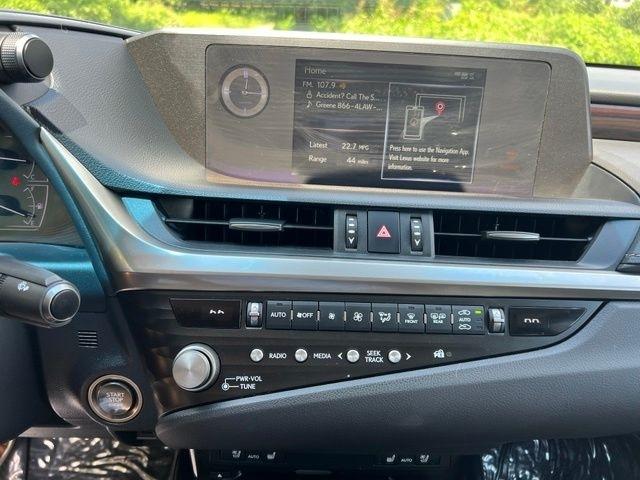 Lexus ES ES 350 FWD 2021