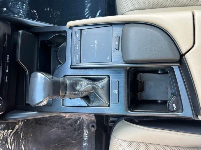 Lexus ES ES 350 FWD 2021