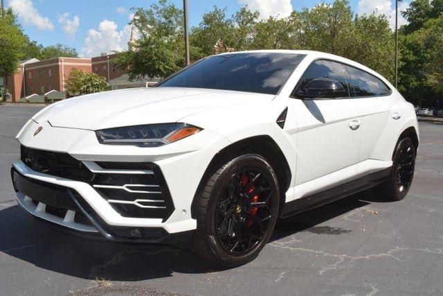 Lamborghini Urus AWD 2020
