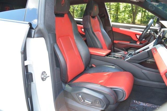 Lamborghini Urus AWD 2020