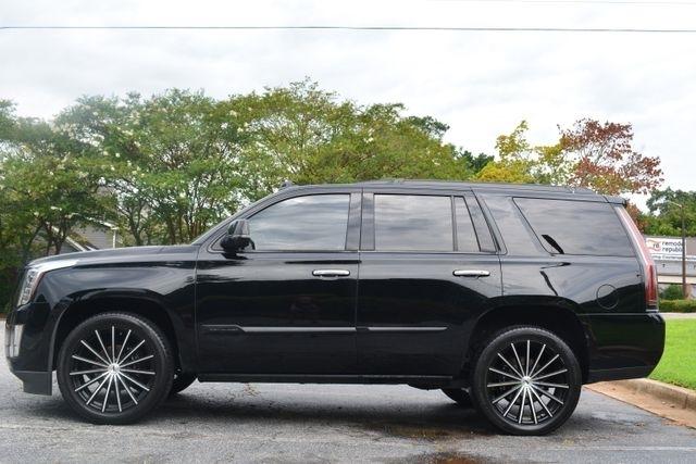 Cadillac Escalade 2WD 4dr Luxury Collection 2016