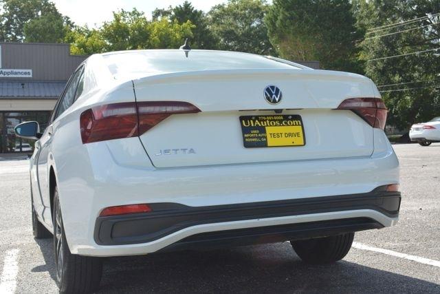 Volkswagen Jetta S Auto 2024