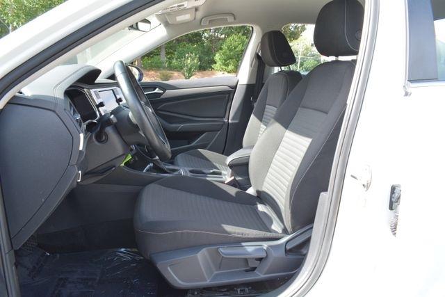 Volkswagen Jetta S Auto 2024