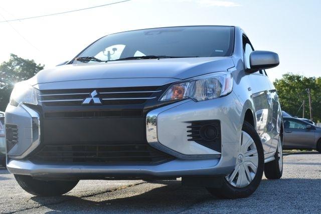 Mitsubishi Mirage ES CVT 2024
