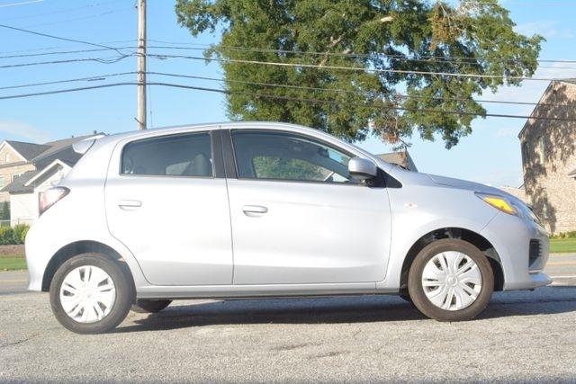 Mitsubishi Mirage ES CVT 2024