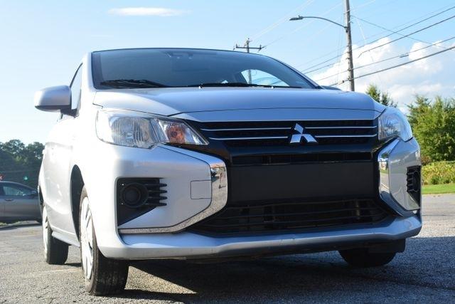 Mitsubishi Mirage ES CVT 2024