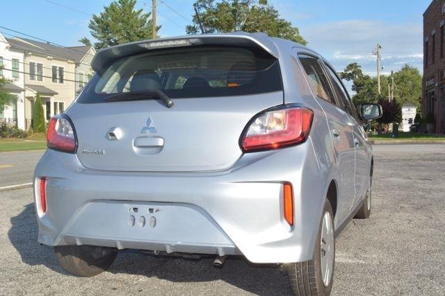 Mitsubishi Mirage ES CVT 2024
