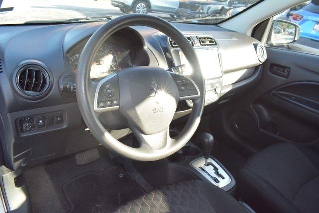 Mitsubishi Mirage ES CVT 2024