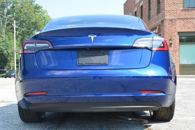 Tesla Model 3 Standard Range RWD 2020