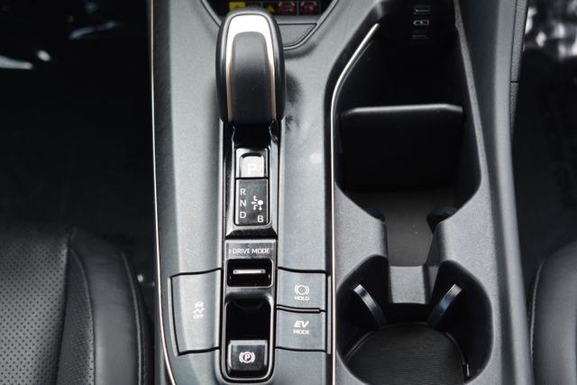 Toyota Crown Limited AWD (Natl) 2023