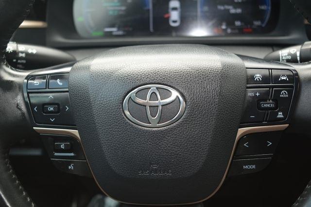 Toyota Crown Limited AWD (Natl) 2023
