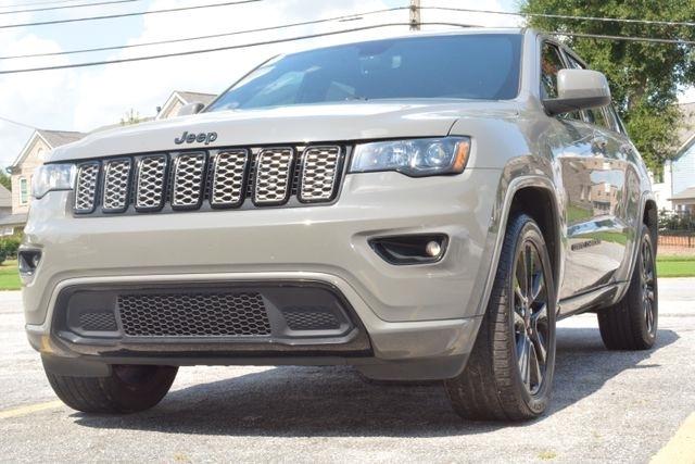 Jeep Grand Cherokee Altitude 4x4 2019