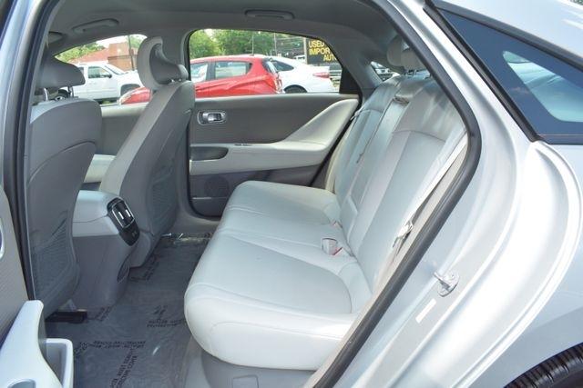 Hyundai Ioniq 6 SEL RWD 2025