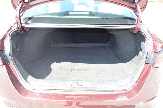 Nissan Sentra SV CVT 2024