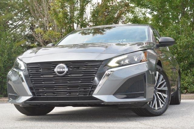 Nissan Altima SV FWD 2025