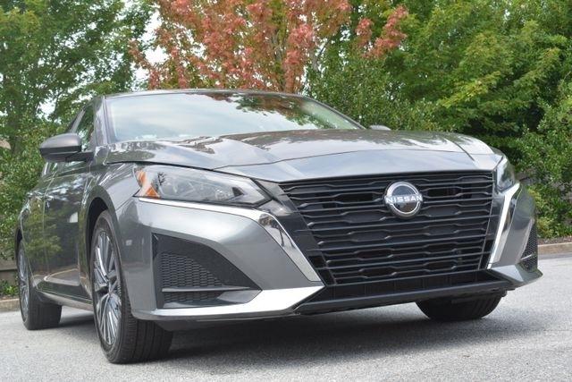 Nissan Altima SV FWD 2025