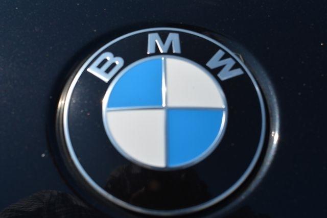 BMW 7 Series 740i Sedan 2022