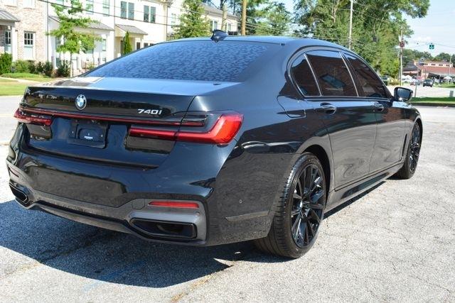 BMW 7 Series 740i Sedan 2022