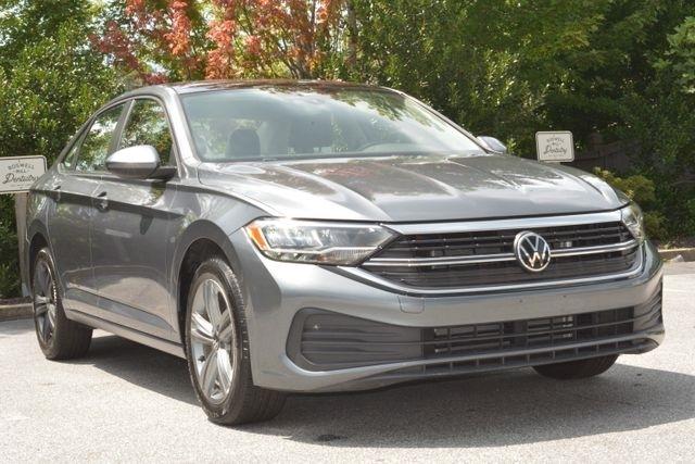 Volkswagen Jetta SE Auto 2024
