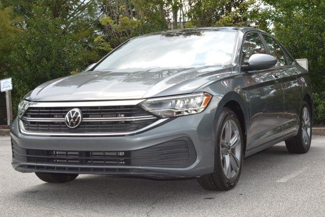 Volkswagen Jetta SE Auto 2024
