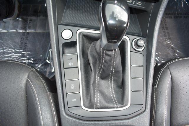 Volkswagen Jetta SE Auto 2024