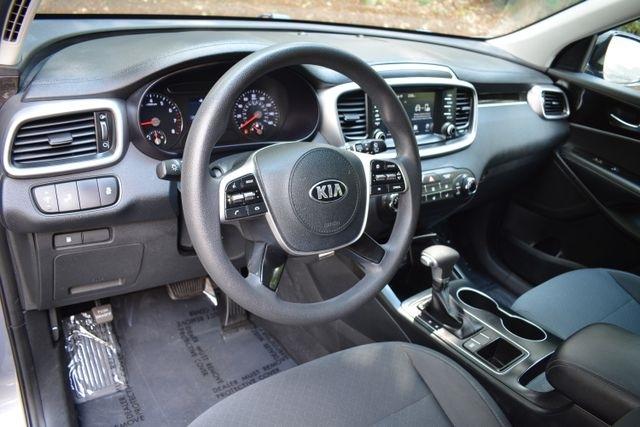 Kia Sorento LX FWD 2020