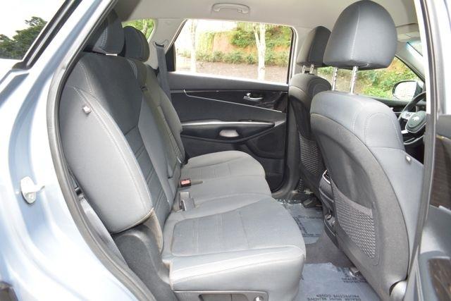 Kia Sorento LX FWD 2020