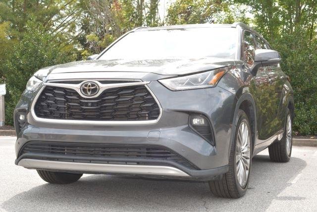 Toyota Highlander Platinum FWD (Natl) 2021