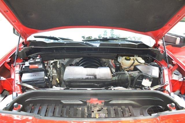 GMC Sierra 1500 4WD Crew Cab 147" AT4 2021