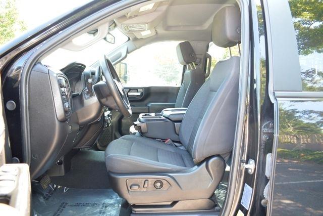 Chevrolet Silverado 2500HD 4WD Crew Cab 159" Custom 2024