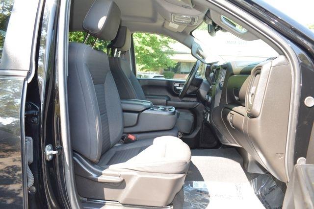 Chevrolet Silverado 2500HD 4WD Crew Cab 159" Custom 2024