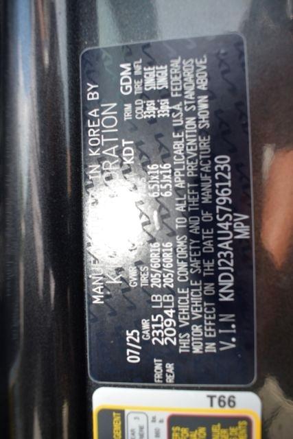 Kia Soul LX FWD 2025