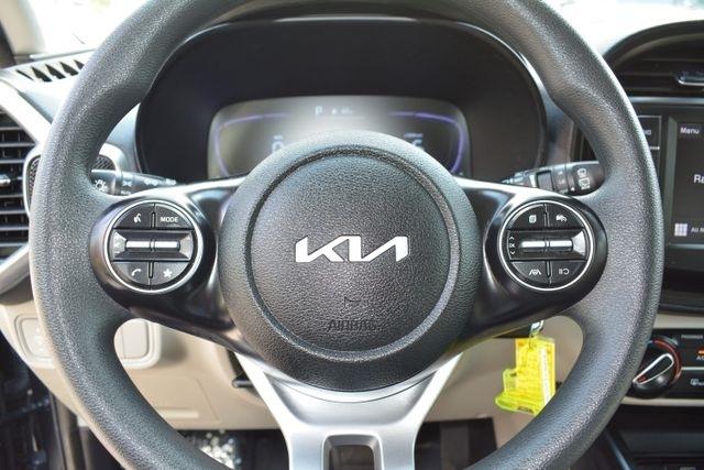 Kia Soul LX FWD 2025