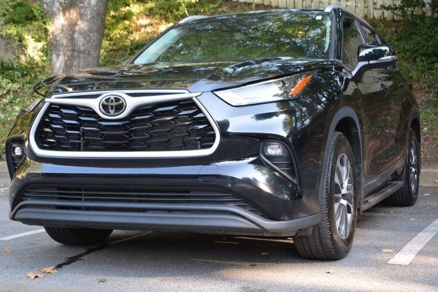 Toyota Highlander Platinum FWD (Natl) 2024