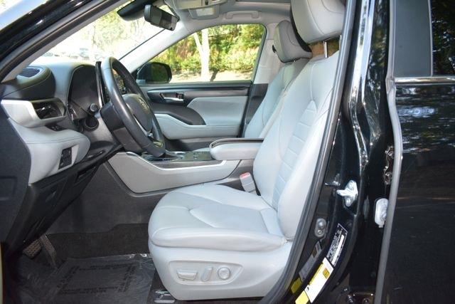 Toyota Highlander Platinum FWD (Natl) 2024
