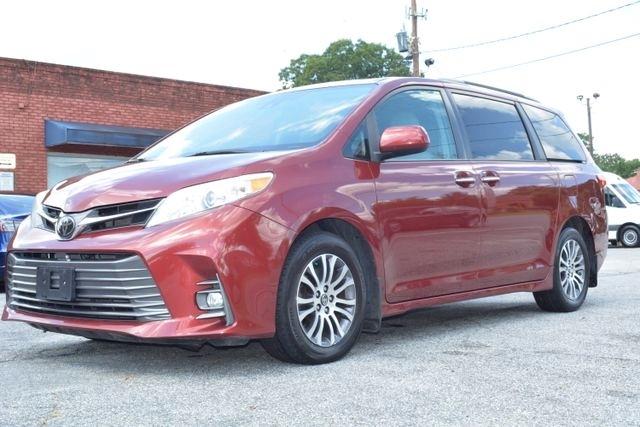 Toyota Sienna XLE Auto Access Seat FWD 7-Passenger (Natl) 2020