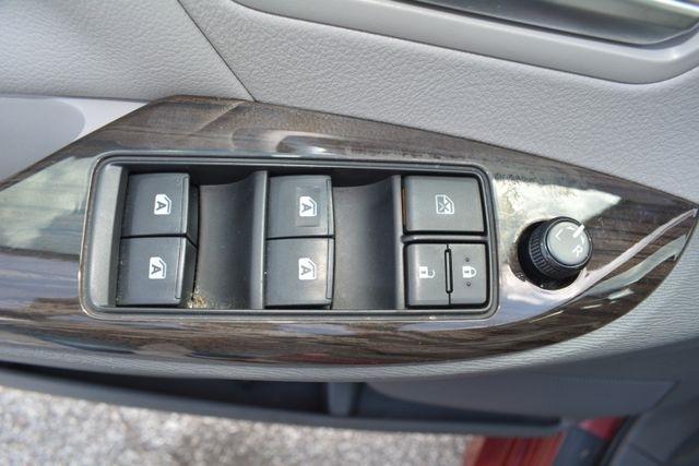 Toyota Sienna XLE Auto Access Seat FWD 7-Passenger (Natl) 2020