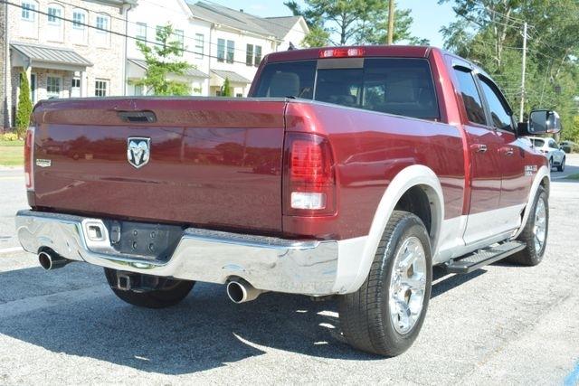 RAM 1500 2WD Quad Cab 140.5" Laramie 2016