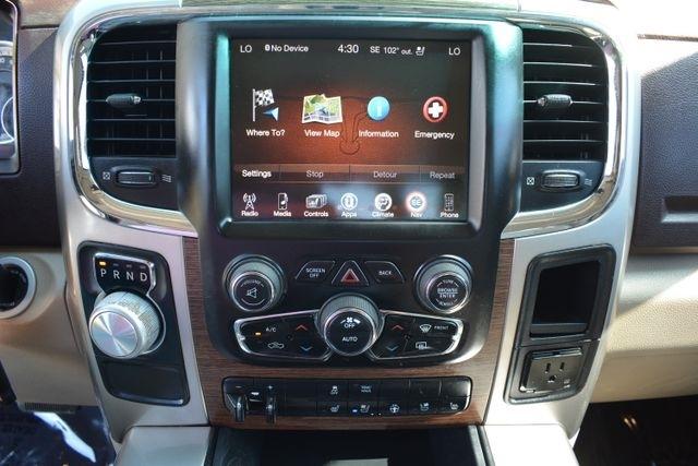 RAM 1500 2WD Quad Cab 140.5" Laramie 2016