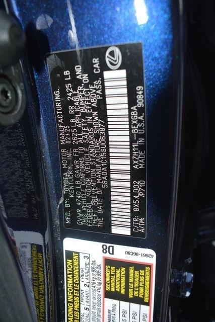 Lexus ES ES 300h FWD 2025