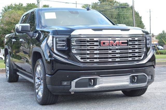 GMC Sierra 1500 4WD Crew Cab 147" Denali 2025