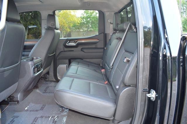 GMC Sierra 1500 4WD Crew Cab 147" Denali 2025